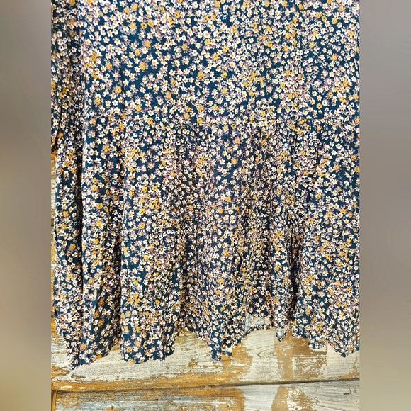 Gap Tiered Flowy Fall Blue, Green & Yellow Floral Vneck Midi Longsleeve Dress - Picture 11 of 16